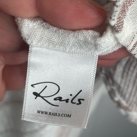 Rails Charli Reims Stripe Linen Blend Button Up Top Coastal in Brown/Cream XL - Picture 13 of 16